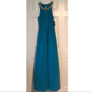 NWT Vince Camuto full length turquoise dress